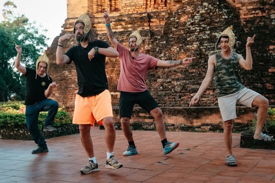 Câți bani au primit Dan Alexa și Gabi Tamaș la Asia Express. Suma totală depășește ultimele contracte ca fotbaliști. S-au luptat în finală cu Ștefan Floroaica și Alexandru Ion