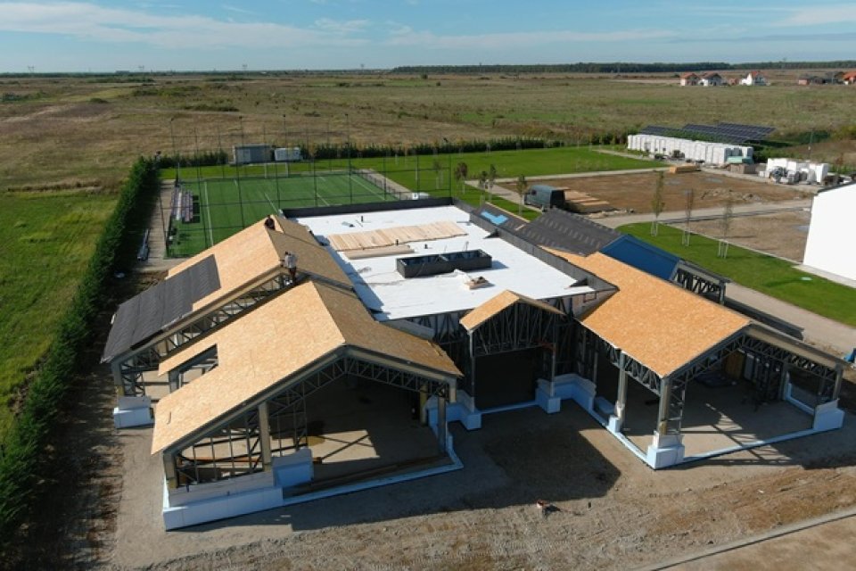 Mihai Neșu, primele declarații și imagini din centrul de recuperare de la Oradea. "Sfântul Nectarie" l-a costat peste 7 milioane de euro. Ar mai avea nevoie de un milion de euro