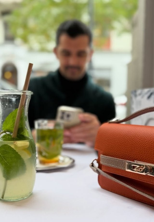 Deea Maxer, mai îndrăgostită ca niciodată. Cine este Constantin Cataramă, noul ei iubit, cu care a fost la Târgul de Crăciun din Viena