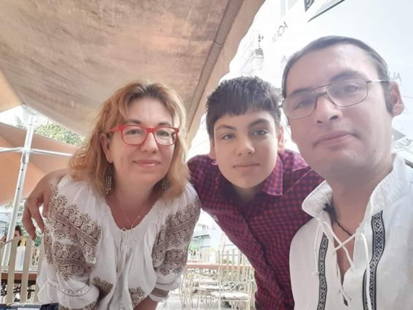 A murit jurnalistul Mihai Stanescu, fiul regretatei actrite Ilinca Tomoroveanu. Decesul a fost anunțat de soția sa