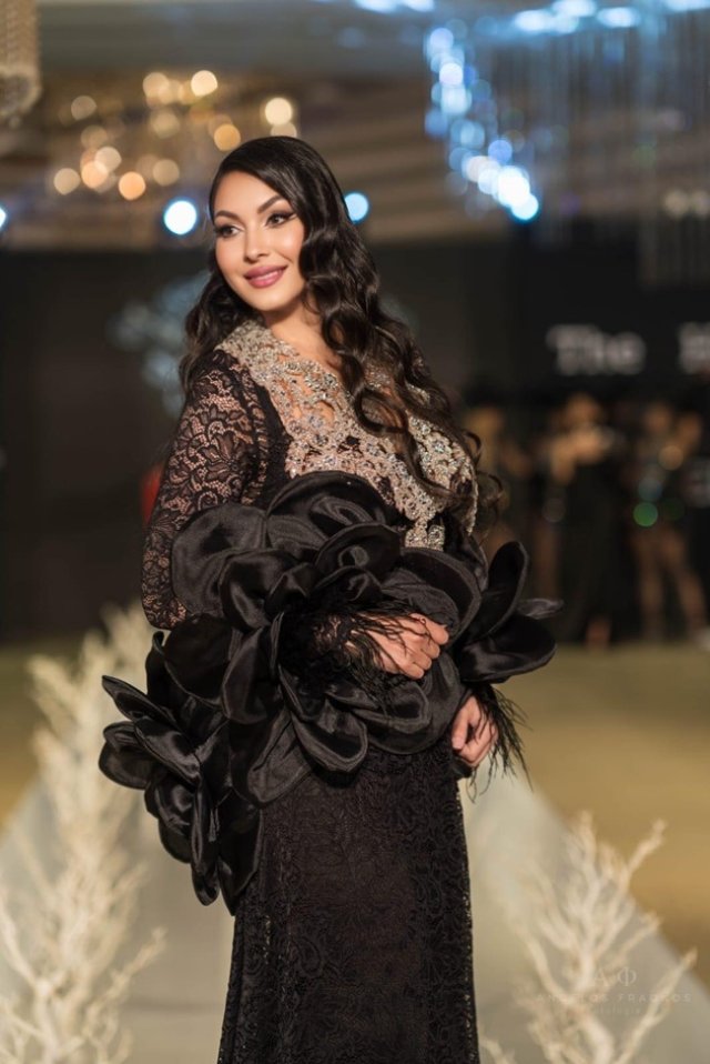 Alin Oprea, cadou de zeci de mii de euro pentru Medana. I-a cumpărat un bolid de lux. A surprins-o plăcut pe podium la Bucharest Fashion Week