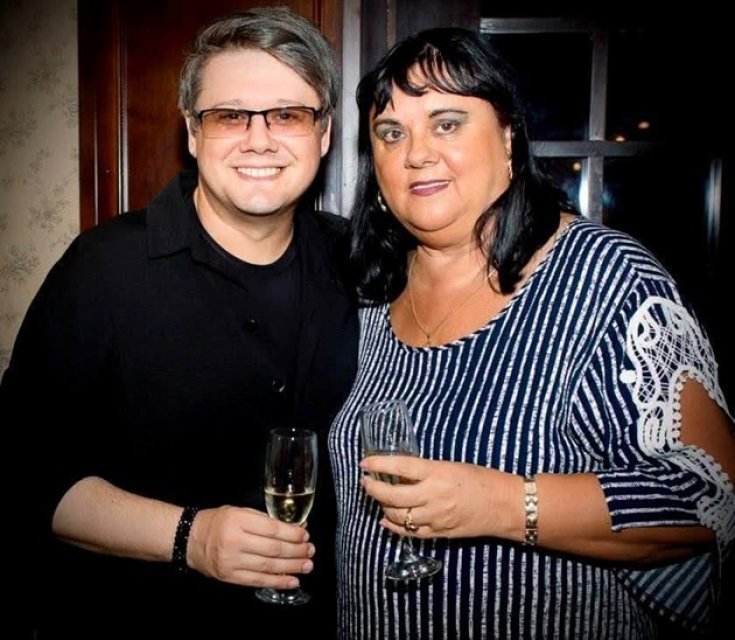 Fuego, mesaj emoționant de ziua mamei sale: „Datorită ei am ajuns artist”. I-a dedicat colindele cântate la Sala Palatului