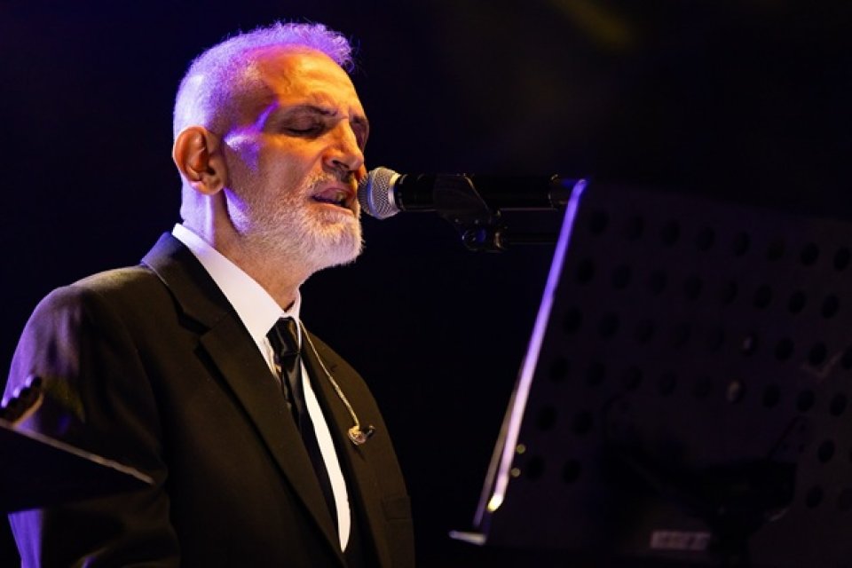 Damian Drăghici și Anastasia Soare, cel mai hot cuplu din Los Angeles? Detalii neștiute despre povestea lor de iubire începută pe meleaguri străine. Amândoi și-au refăcut viața după despărțire