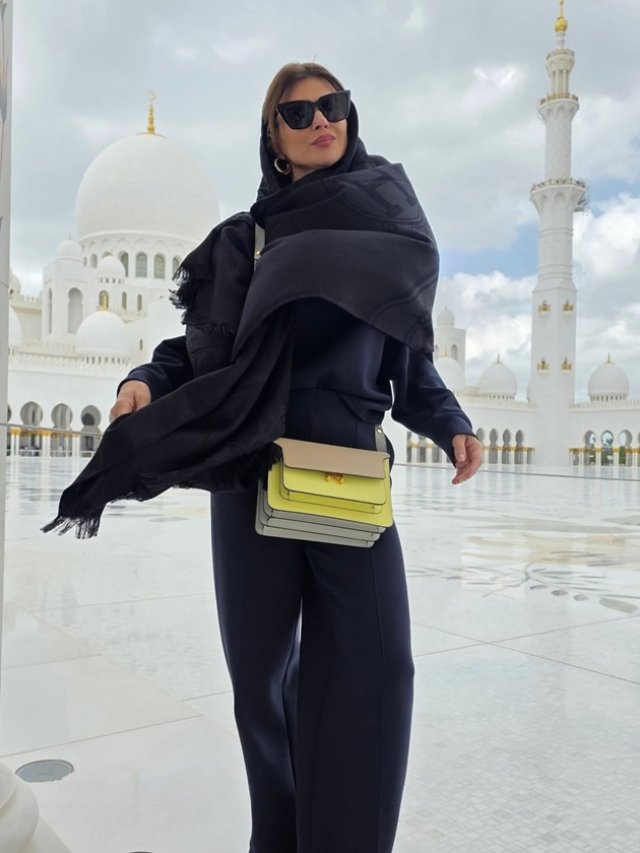 Valeriu Gheorghiță, prima vacanță în formulă completă, cu Monica Bîrlădeanu și copiii. Au împărtășit imagini din călătorie cu urmăritorii din online