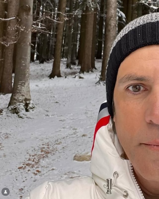 Ștefan Bănică, imagini rare cu fiul cel mic în vacanță. „Tati, hai că poți”. S-au bucurat de o vacanță la munte, în familie