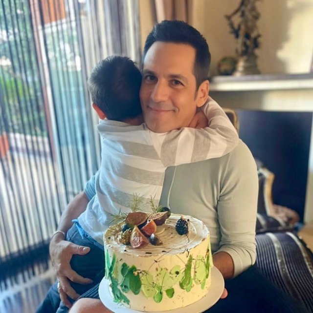 Ștefan Bănică, imagini rare cu fiul cel mic în vacanță. „Tati, hai că poți”. Mezinul are 6 ani