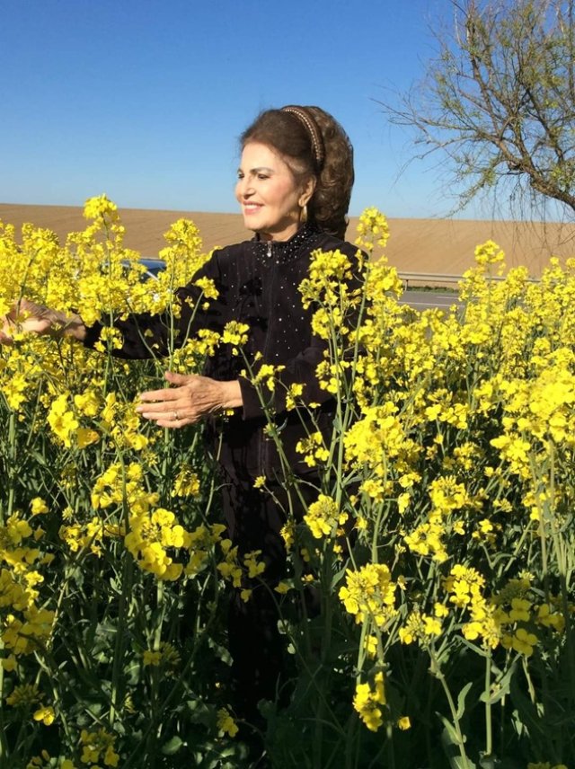 Irina Loghin, schimbare radicală de look la jumătate de an de la moartea soțului. Arată mai bine ca oricând. Este cunoscută pentru podoaba capilară bogată