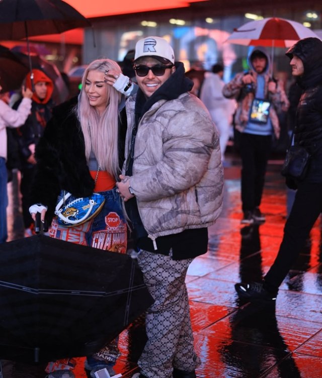 Lino Golden și-a cerut iubita în căsătorie, la nici un an de la divorțul de fosta soție: „Totul e diferit. Când simți, simți!”. Divorțul de Delia a avut loc în vara lui 2025