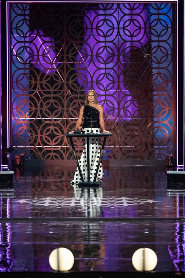 Romanița Iovan și secretul siluetei de invidiat la 61 de ani. A slăbit 24 de kilograme în jumătate de an. Este atentă la alimentație