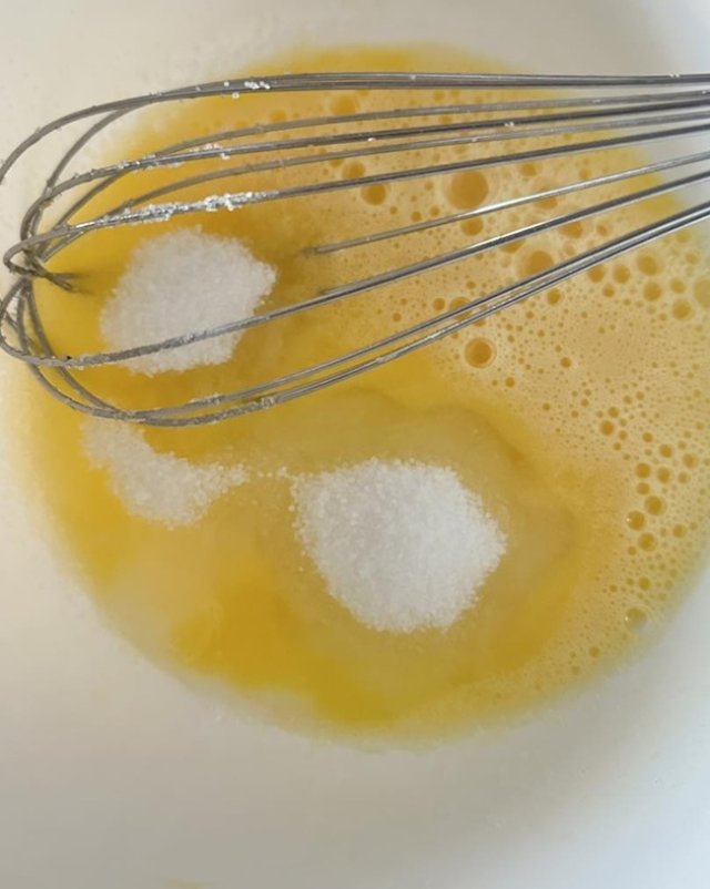 Secretul Gabrielei Firea pentru cea mai bună tartă cu ovăz și afine. Fostul primar al Capitalei este o gospodină desăvârșită. Tarta se face cu puțin zahăr