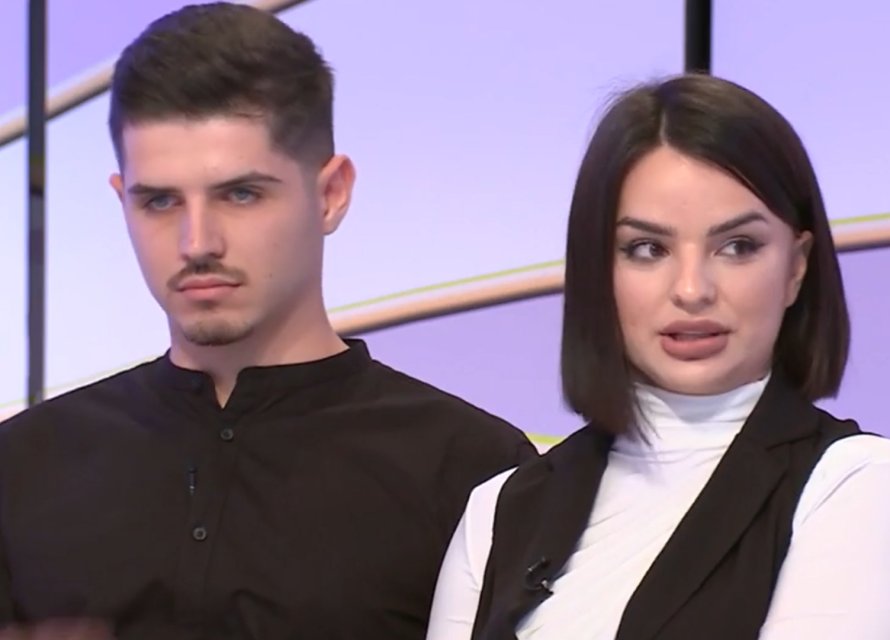 Clipe de coșmar pentru Mihaela și Ștefan de la Mireasa. Casa lor a ars din temelii, au făcut apel public să fie ajutați după ce au rămas fără nimic. Acum luptă să o ia de la capăt