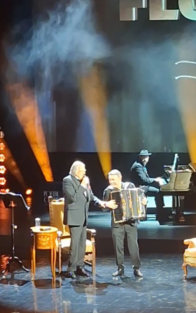 Florin Piersic, legenda teatrului și filmului românesc, a împlinit 90 de ani. Ce mesaj emoționant a avut pentru români. A cântat în fața publicului său