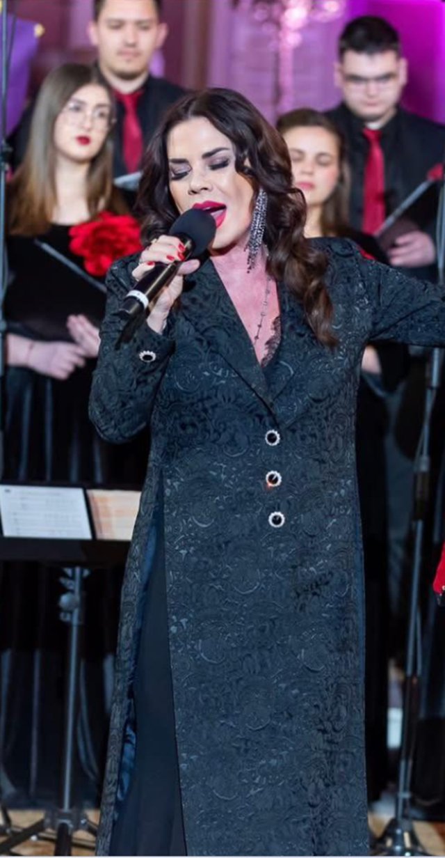 Luminița Anghel, corp de zeiță la aproape 60 de ani. Cum a reușit să slăbească 30 de kilograme. A ținut dieta Dukan