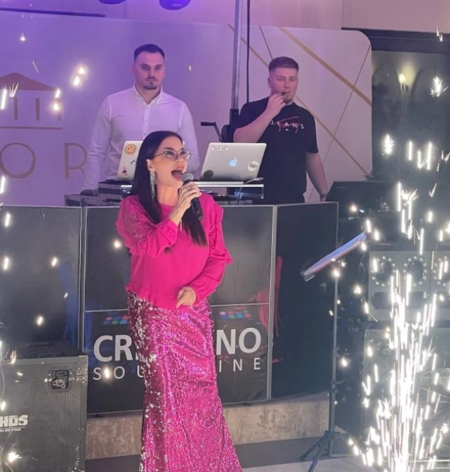 Luminița Anghel, corp de zeiță la aproape 60 de ani. Cum a reușit să slăbească 30 de kilograme. A făcut și proceduri corporale care au ajutat-o să dea jos greutatea acumulată în sarcină