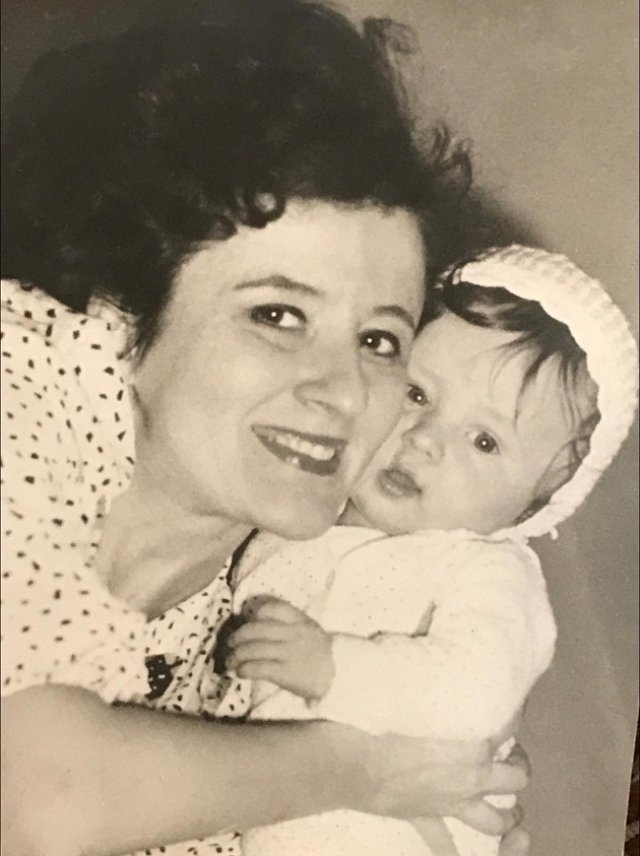 Au trecut 12 ani grei de când Marioara Murărescu a plecat dintre noi. Ce mărturisiri dureroase a făcut Petre, unicul ei fiu, care îi duce amintirea mai departe