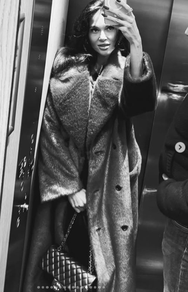 Ruxandra Luca, răsfățată peste măsură de iubitul misterios? Cum s-ar fi dat de gol că există un bărbat în viața ei până să fie surprinsă cu el în benzinărie. A evitat să-i arate chipul pe rețelele sociale