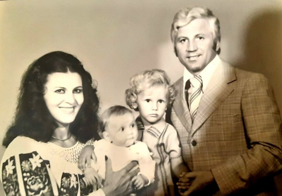 Imagini de colecție din tinerețea Irinei Loghin. Cum arăta artista la începutul carierei. A fost căsătorită cu Ion Cernea