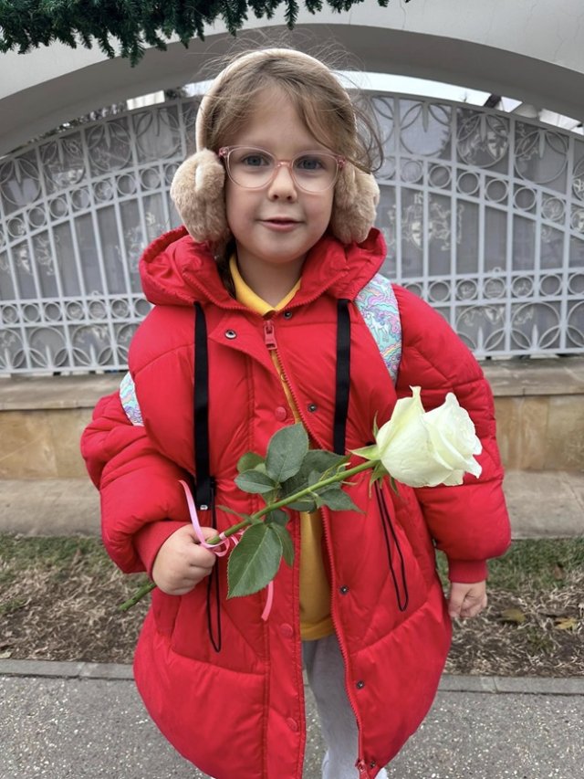 Codin Maticiuc este absolut topit după fetițele lui. Ce gest simplu, dar cu un puternic mesaj, face pentru ele foarte des. "O să vă fie greu, băieții mei". Smaranda s-a născut în Miami