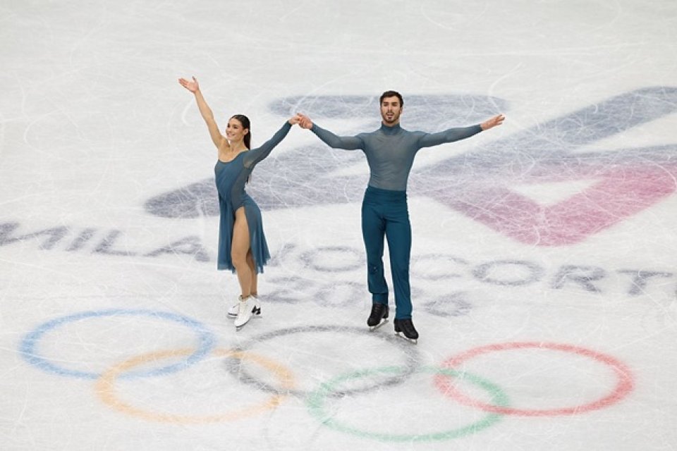 Magie pe gheață. Laurence Fournier Beaudry și Guillaume Cizeron, perechea de aur de la Jocurile Olimpice 2026. Cei doi dansează împreună de puțin timp