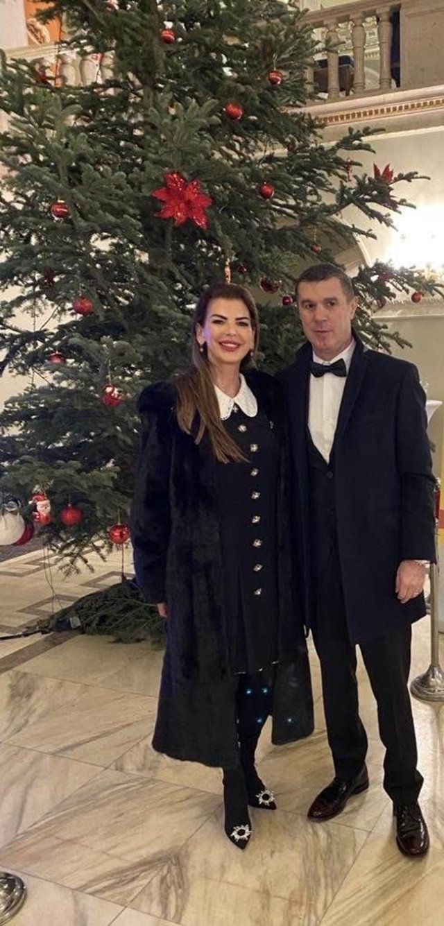 Văduva lui Mihai Leu, distrusă de durere de ziua regretatului ei soț. Mihai Leu ar fi împlinit 58 de ani pe 13 februarie. Au fost împreună 34 de ani