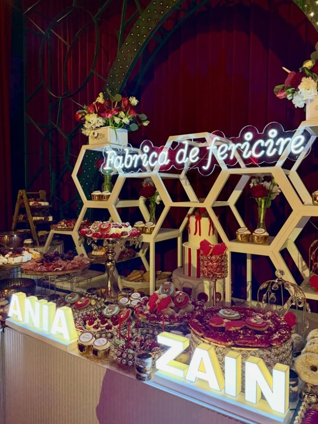 Roxana Nemeș și-a creștinat gemenii. Ce petrecere frumoasă a organizat pentru Ania și Zain. Atmosfera a fost întreținută de Diana Matei și Taraful Cleante