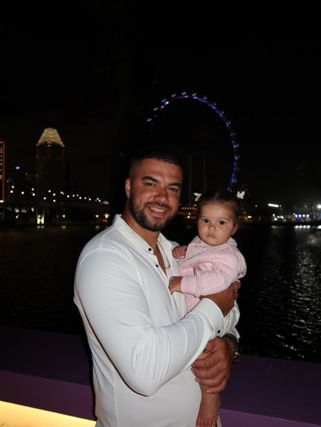 Ce mare și frumoasă a crescut fetița Danielei și a lui Culiță Sterp. "Ești perfectă și iubită așa cum ești". Are aproape un an