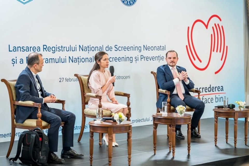 Mirabela Grădinaru, apariție publică într-o ținută de la atelierul Andreei Raicu: „M-a emoționat alegerea ei de a purta din nou aceeași rochie”, în nuanța roz pudră