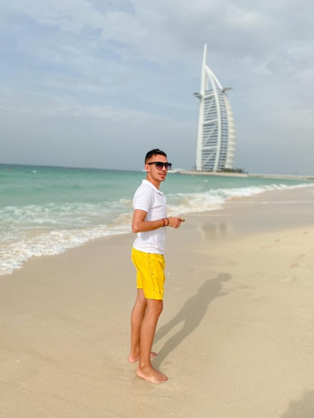 Armin Nicoară își cumpără apartament în Dubai în plin război. „Nu m-a speriat nimic”. Saxofonistul nu se teme de război