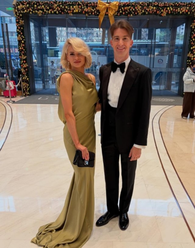 Cine este femeia nelipsită din viața lui Rareș Cojoc. Andreea Popescu susține că și-ar fi „împărțit” soțul cu ea. Cei doi dansează împreună de peste un deceniu