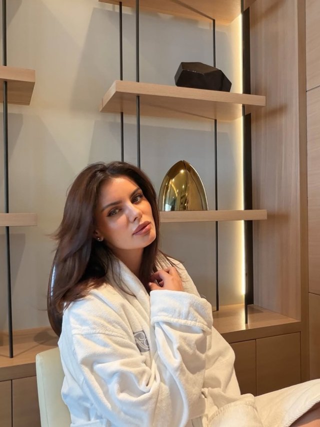 Ileana Lazariuc, interviu sincer despre viața ei de după divorț. De ce a ales să se retragă din viața publică. Are 43 de ani