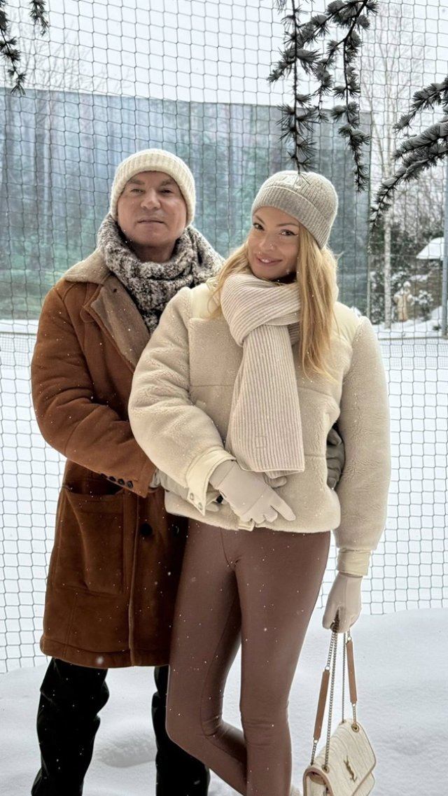 Valentina Pelinel, adevărul gol-goluț despre secretul căsniciei cu Cristi Borcea. Afaceristul a declarat recent că soția lui nu are acces la avere. Cei doi soți își pot spune orice