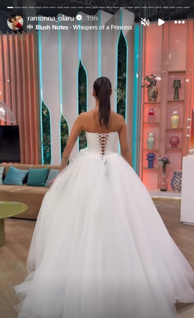 Ramona Olaru se pregătește de nuntă? A îmbrăcat deja rochia de mireasă, în platoul emisiunii Neatza cu Răzvan și Dani