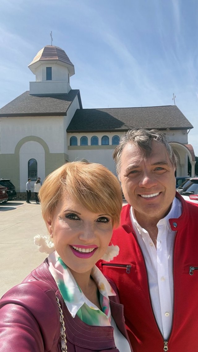 Marina Almășan a spus marele DA. Sorin Mărcuș a cerut-o în căsătorie în timpul vacanței din Dallas. Ea și iubitul ei sunt împreună de câteva luni