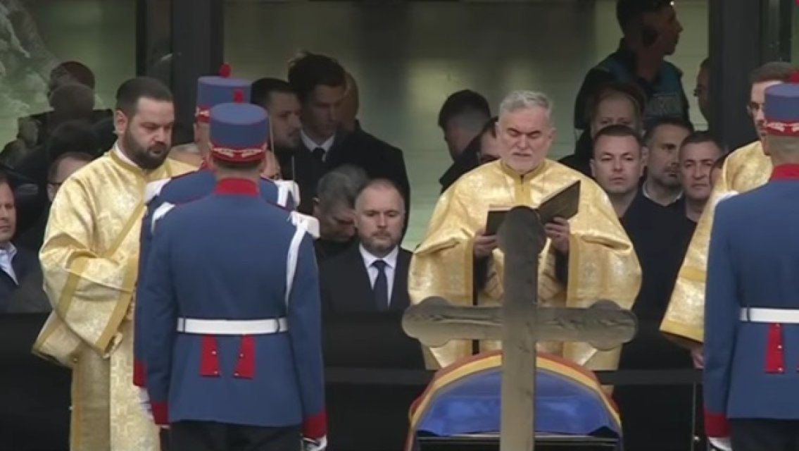 Ce se întâmplă cu averea lui Mircea Lucescu. „Il Luce” a ajuns pentru ultima dată la Arena Națională, într-un sicriu de 3000 de euro