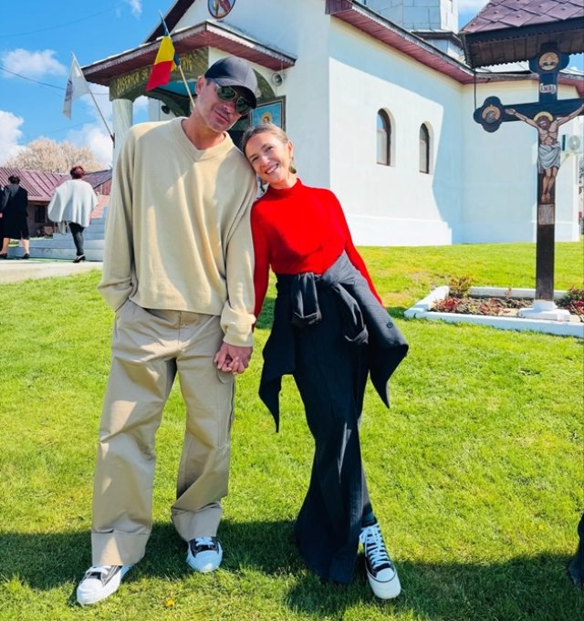 Adela Popescu și Radu Vâlcan, sărbători de vis la Șușani. „Am avut casa plină”. S-au bucurat de revederea cu oamenii dragi