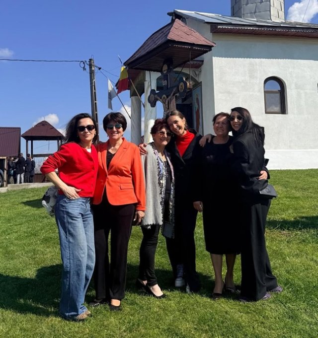 Adela Popescu și Radu Vâlcan, sărbători de vis la Șușani. „Am avut casa plină”. S-au bucurat de vremea bună