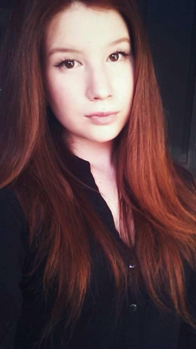 Fiica Narcisei Suciu a împlinit 28 de ani. Cât de mare și frumoasă a crescut Daria, rodul unei iubiri cu totul aparte. Este stabilită în Finlanda cu artista