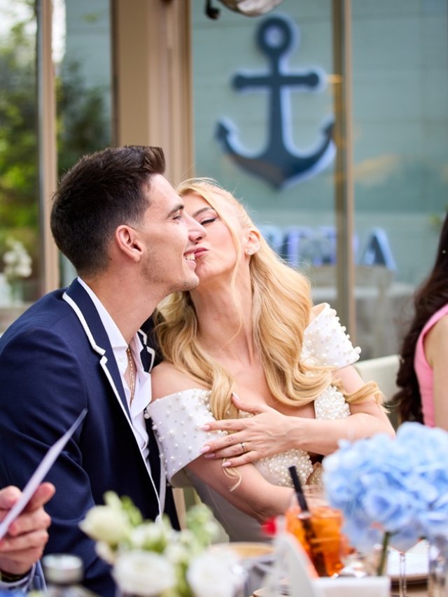 Marii absenți de la cununia Andreei Bălan cu Victor Cornea, tatăl ei și Aurelian Temișan. Ce a făcut vedeta la scurt timp după ce a spus DA. Nașii de la fosta nuntă i-au refuzat invitația