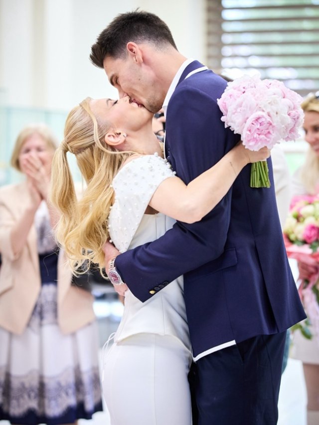 Marii absenți de la cununia Andreei Bălan cu Victor Cornea, tatăl ei și Aurelian Temișan. Ce a făcut vedeta la scurt timp după ce a spus DA. Au fost 25 de invitați, toți oameni apropiați