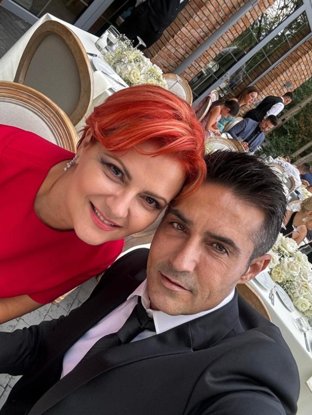 Cine este Lia Olguța Vasilescu. Primarul de la Craiova a fost cel mai tânăr deputat de Dolj. Bunurile familiei sunt trecute pe numele soțului