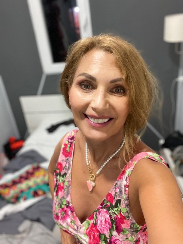 Luana, fosta soție a lui Cabral. Cei doi au divorțat în 2006 după o relație de mai bine de 6 ani și au împreună o fiică. A renunțat la televiziune