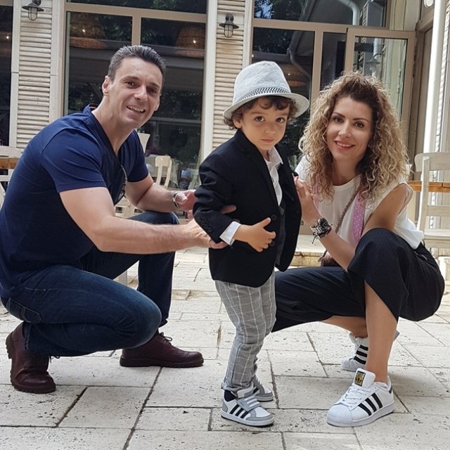 Mircea Badea, primele declarații sincere despre relația cu fiul lui. „El e motivul pentru care sunt „greu de ucis””. Este băiatul lui din relația cu Carmen Brumă