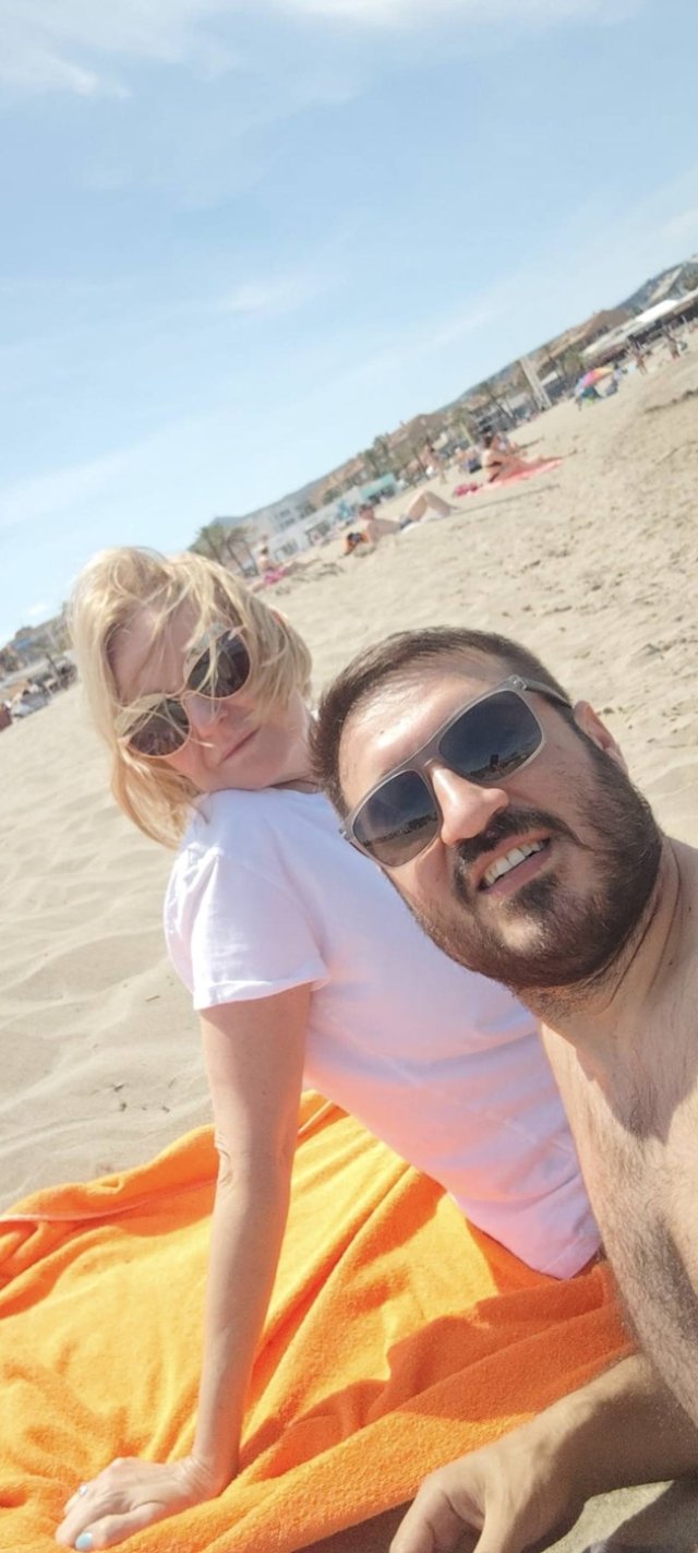 Tania Popa a aniversat 18 ani de căsnicie. „Ne serbăm majoratul!” Vacanța în Spania a coincis cu aniversarea lor
