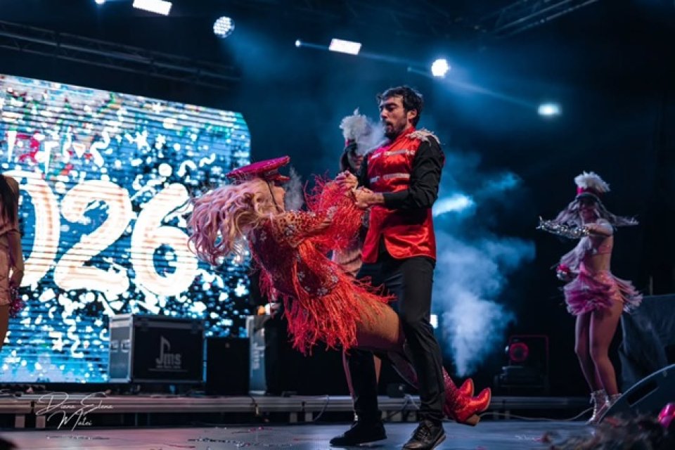 Mesajul postat de Petrișor Ruge la scurt timp după ce Andreea Bălan a apărut cu un alt dansator pe scenă. "Nu știi unde te duc...". Cântăreața l-a înlocuit în noile spectacole