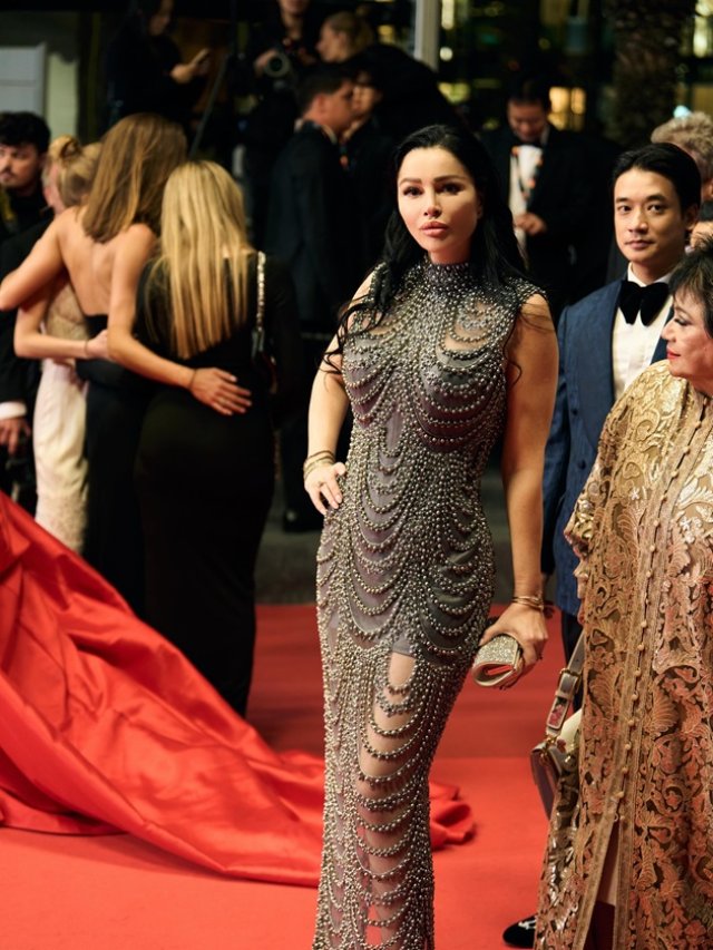 Cum a apărut Brigitte Pastramă pe covorul roșu de la Cannes. Mesajul emoționant făcut public după premiera filmului "Fjord". A bifat una dintre cele mai spectaculoase apariții