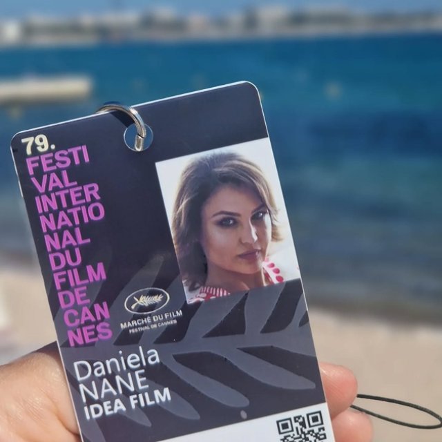 Daniela Nane, apariție de senzație pe covorul roșu de la Cannes. Ce mesaj i-a transmis lui Cristian Mungiu, regizorul filmului Fjord