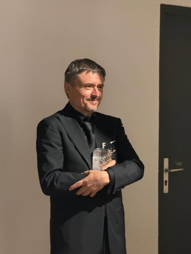 Drama neștiută din familia marelui Cristian Mungiu, de două ori câștigător al premiului Palme d'Or. „Asta a făcut praf familia”. I-a dedicat o carte de memorii bunicii sale