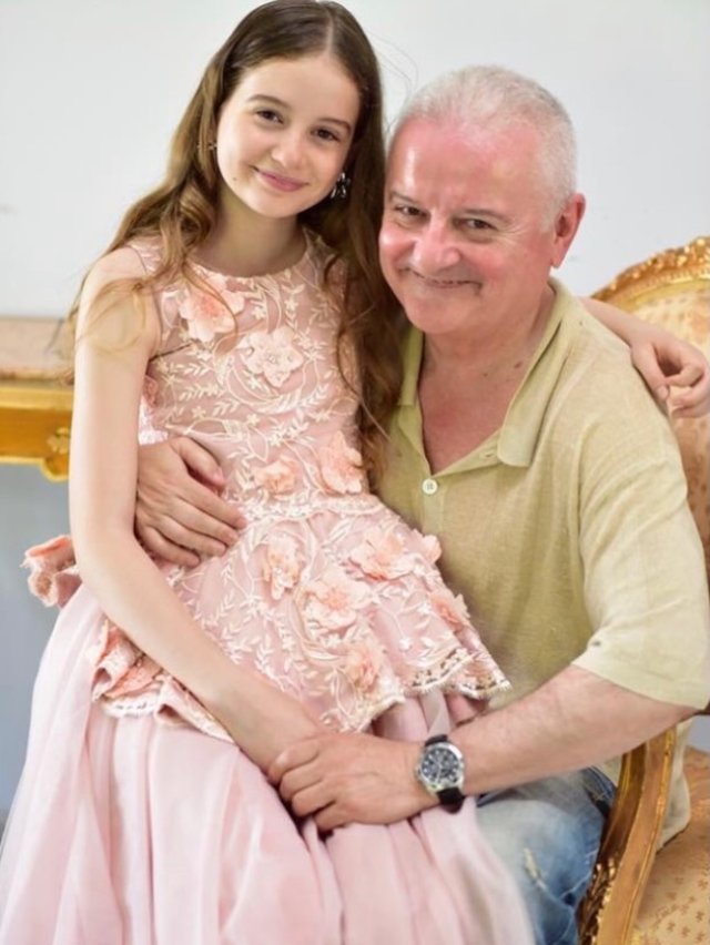 Irina Columbeanu nu a uitat de tatăl ei. Cum l-a surprins la aniversarea celor 69 de ani: „Mereu vei fi eroul meu”. Au rămas apropiați chiar dacă ea trăiește în America