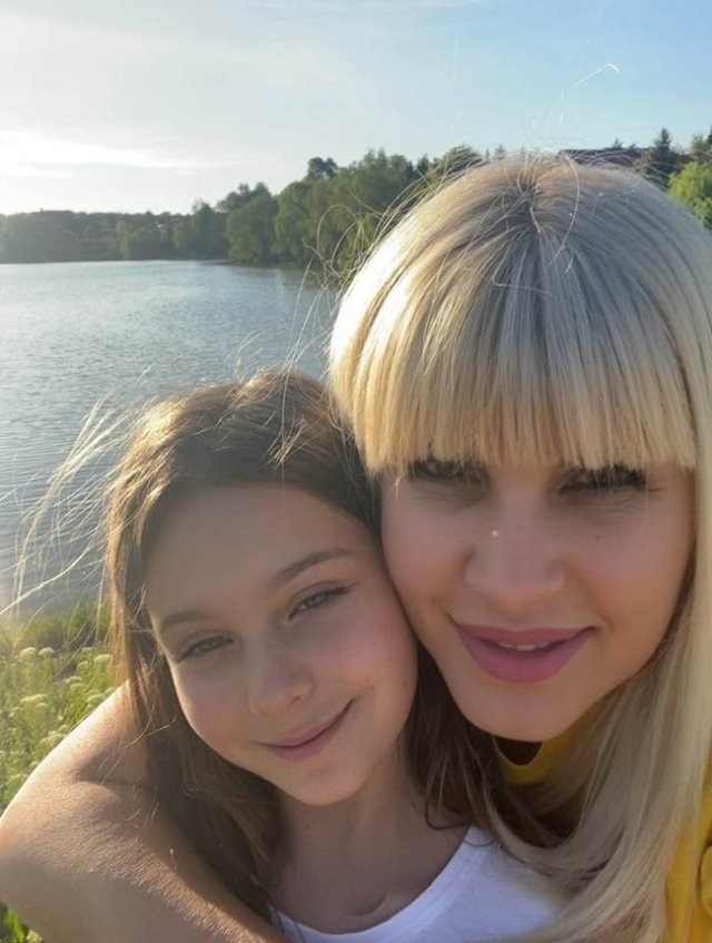 Fiica Elenei Udrea face primii bani cinstiți la numai 7 ani: „Prima afacere a Evei”. A înțeles cum se câștigă banii