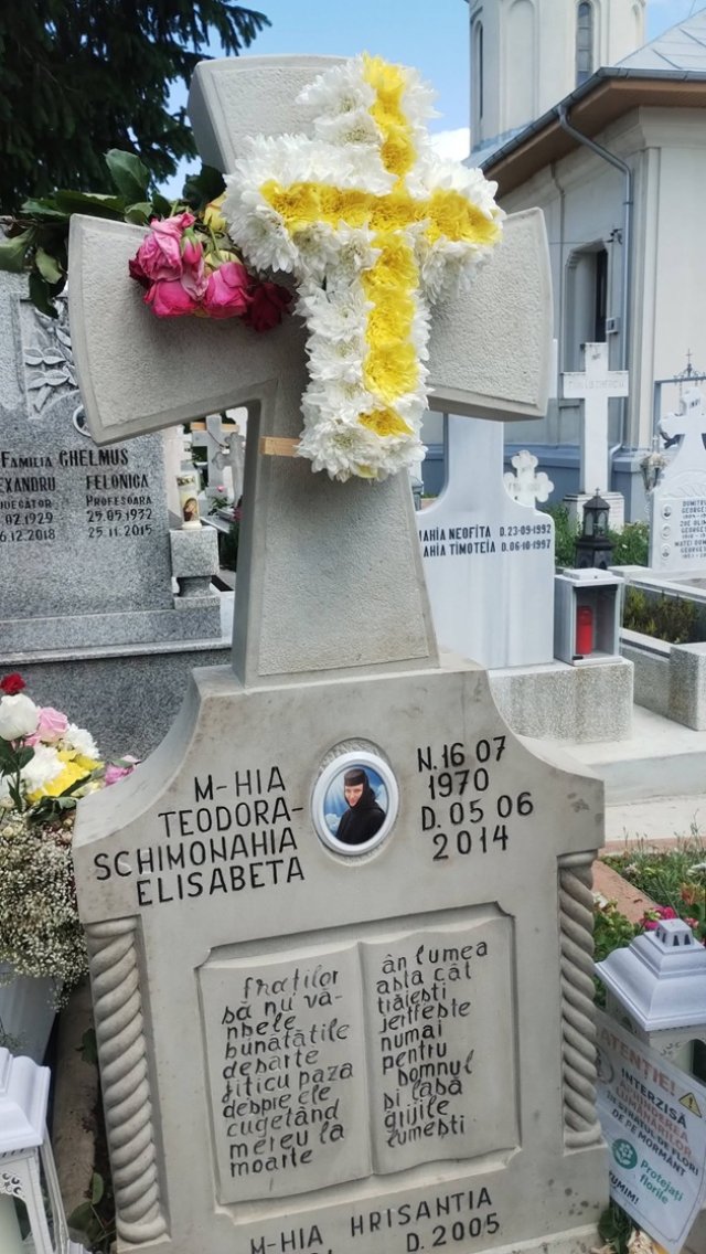 Tatăl Sfintei Elisabeta de la Pasărea a avut ocazia să se închine la moaștele fiicei sale. Aceasta a fost recent canonizată. Canonizarea sa a fost aprobată în 2025